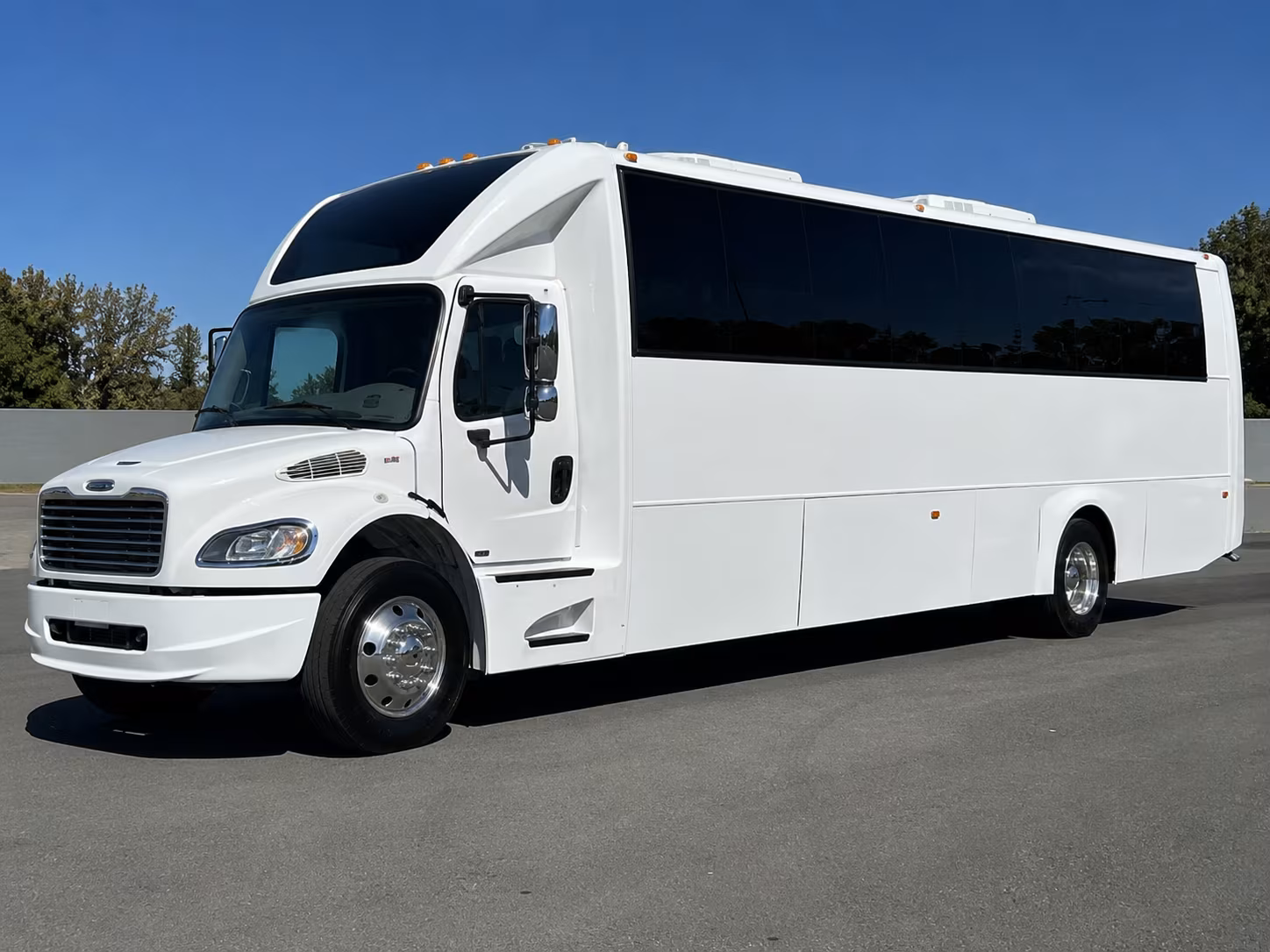 Tallahassee Birthday, Sweet 16, & Quinceañera Party Bus Rentals