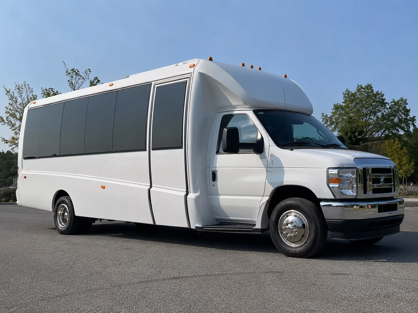 Tallahassee Prom & Homecoming Transportation party bus exterior
